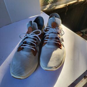 OluKai Men's  Mio Li Lightweight Athletic Sneakers Mist Grey/Poi